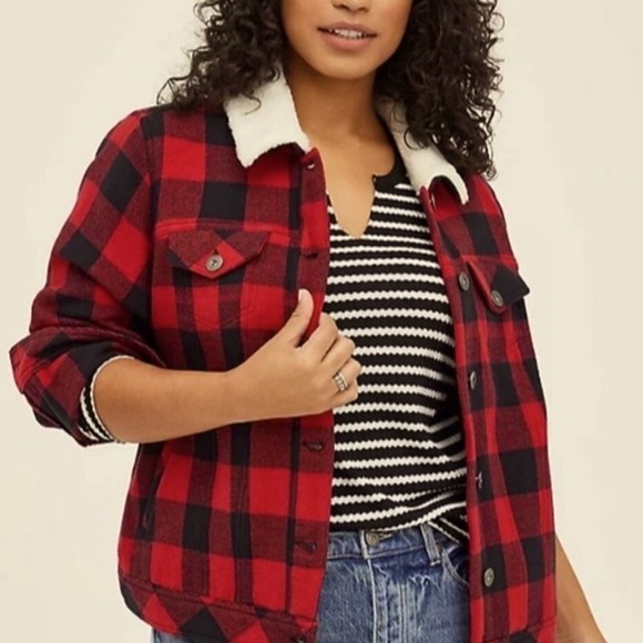 torrid Jackets & Blazers - Torrid Red Plaid Sherpa-Lined Jacket - Size 4x - Excellent Condition!